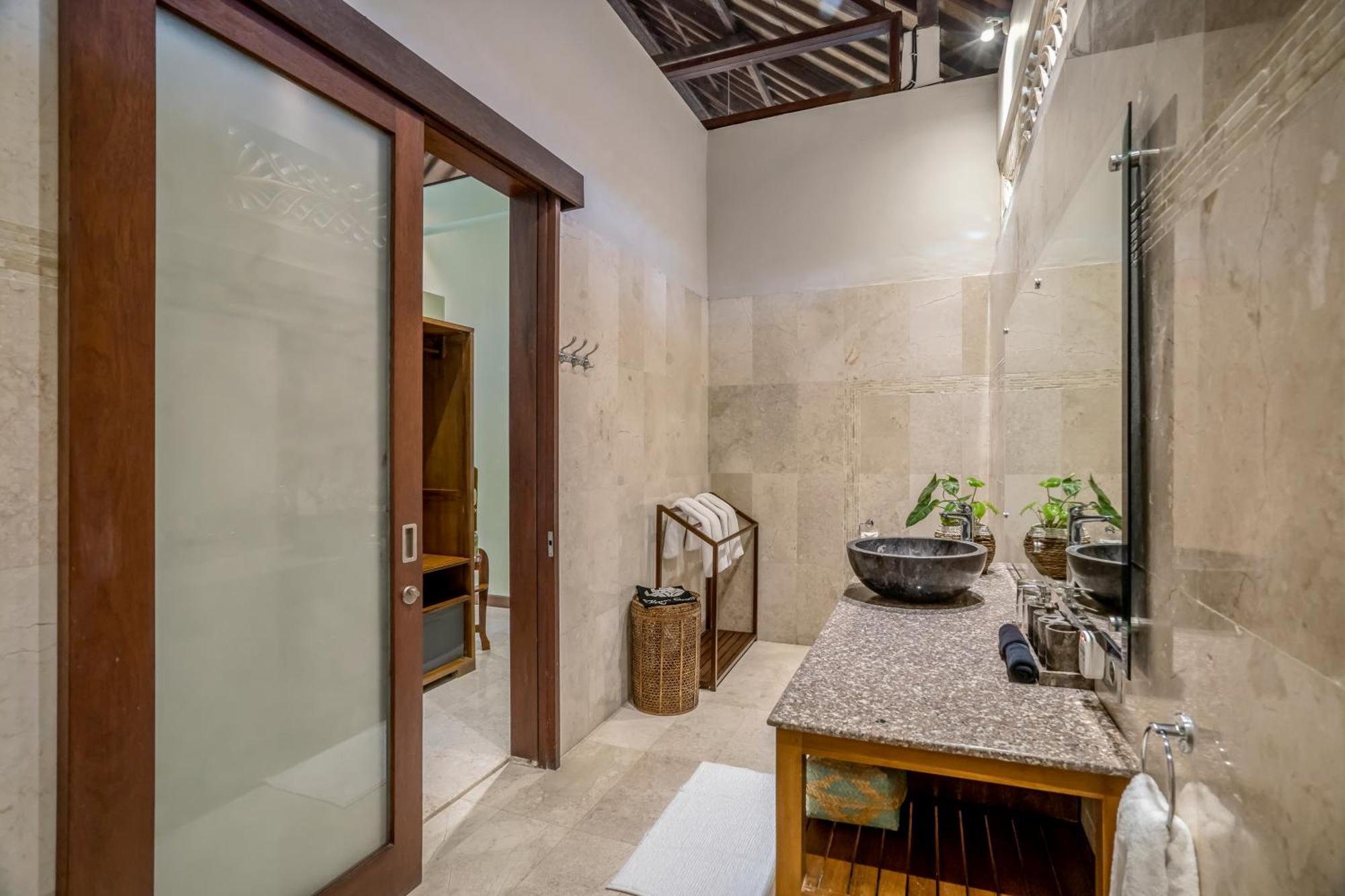 Kano Sari Villas Hotel