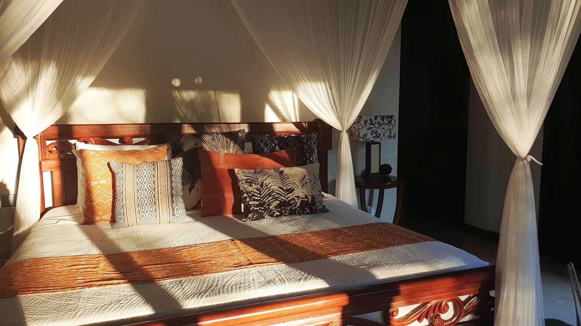 Kano Sari Villas Hotel