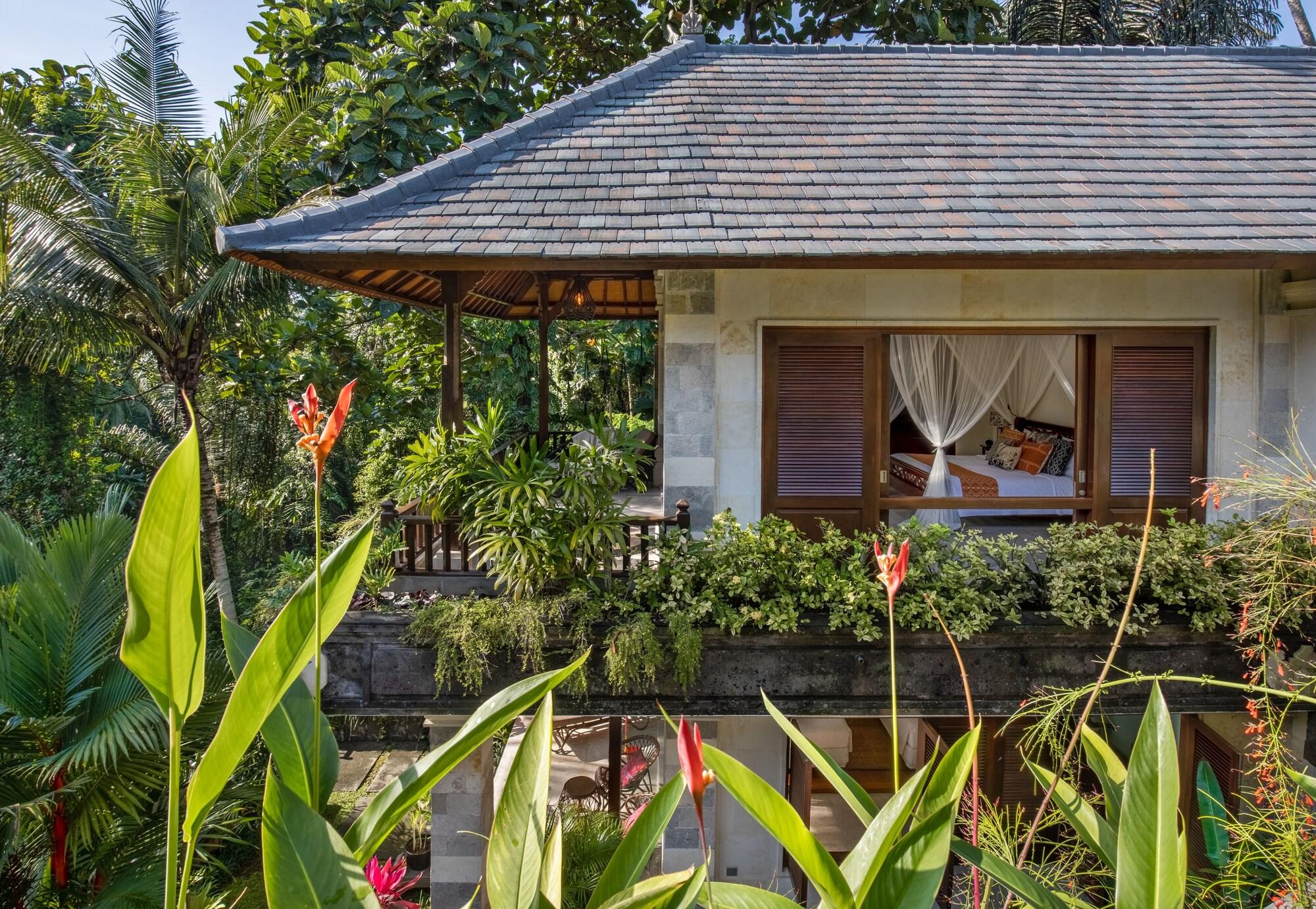 Kano Sari Villas Hotel 4*