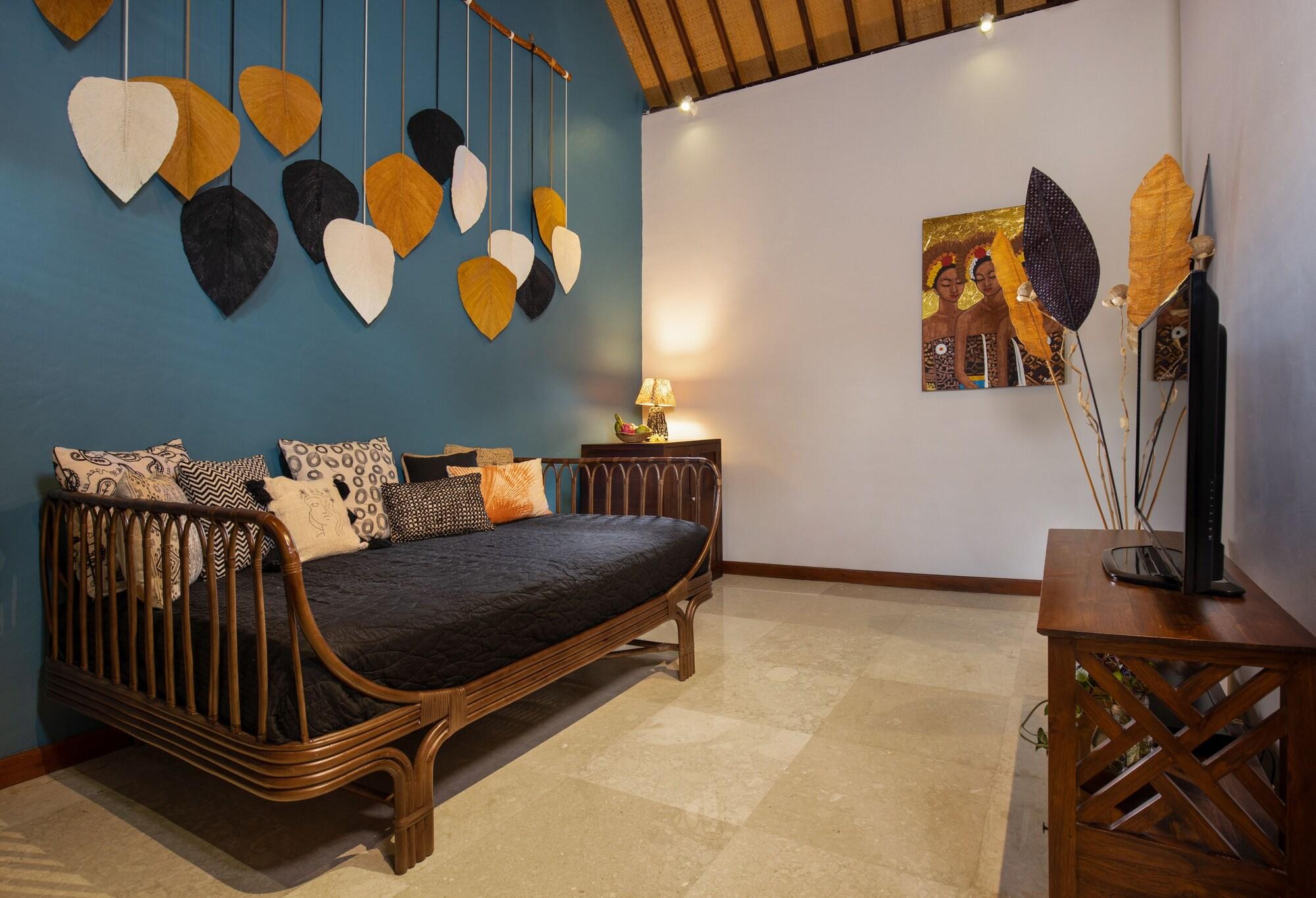 Kano Sari Villas Hotel 4*