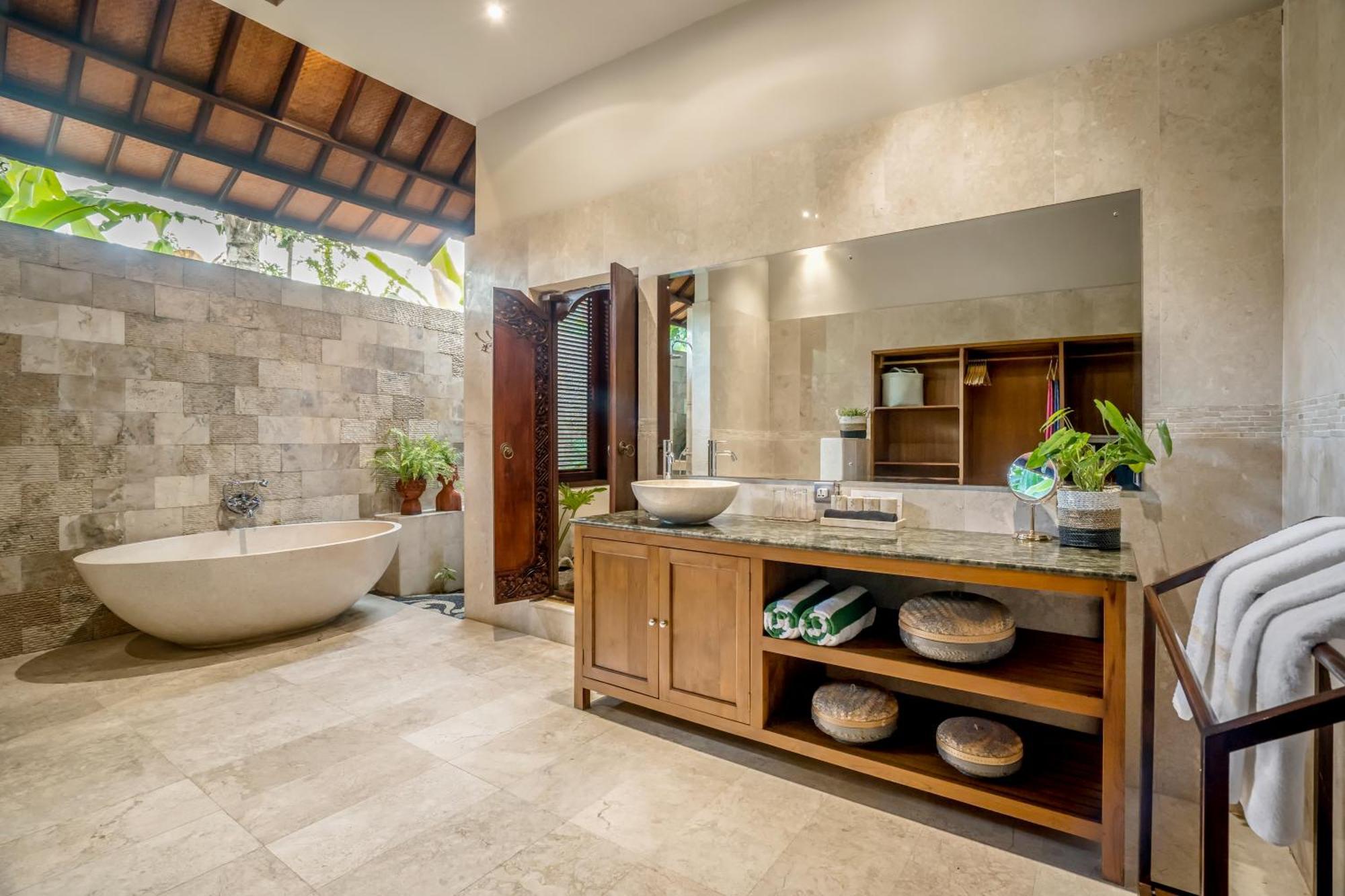 Hotel Kano Sari Villas 4*